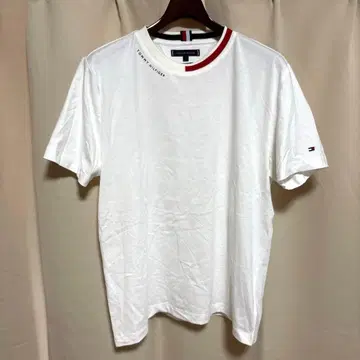 y071404 TOMMY HILFIGER T셔츠 L 화이트 로고 반팔