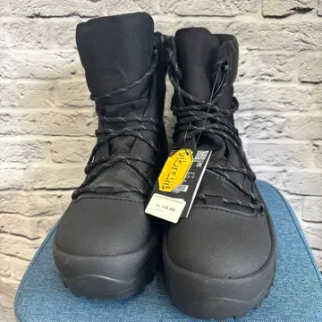 ZARA Vibram 밑창 레이스업 부츠 블랙 43 (Y-1)