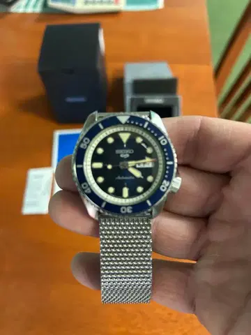 SEIKO 5 Sports 자동 메쉬 벨트 손목시계