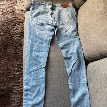Abercrombie & Fitch 페인트 가공 데님 팬츠