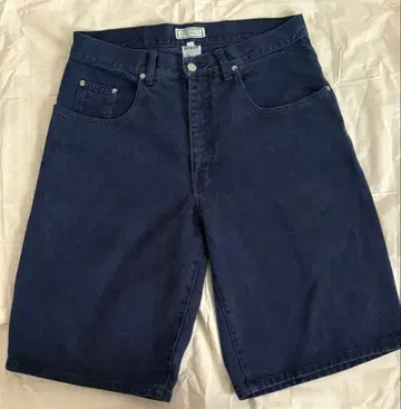 GUESS 숏팬츠 made in USA