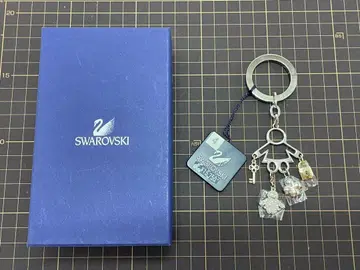 36 SWAROVSKI 스와로브스키 Clover 키링 886823