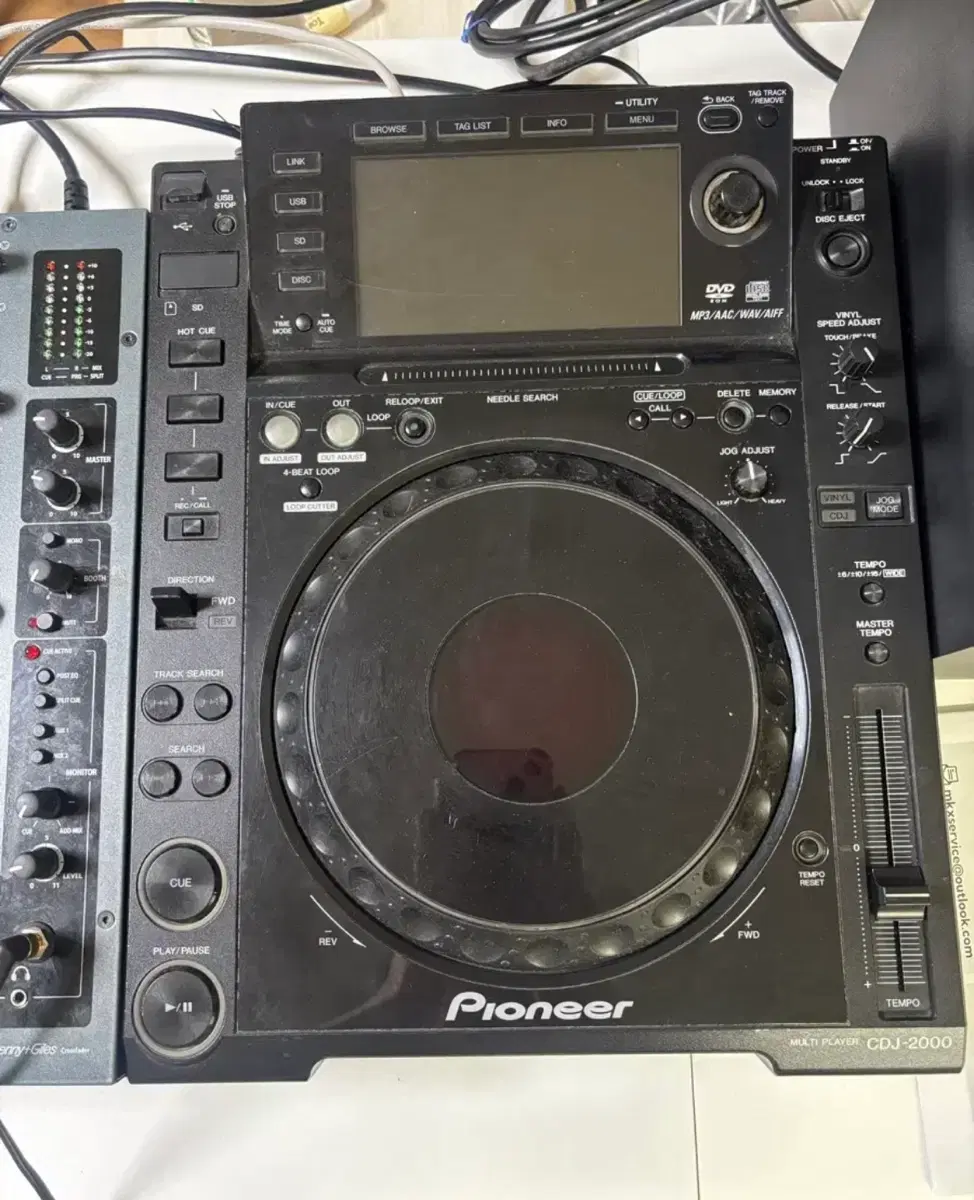 파이오니어 CDJ-2000 DJ 플레이어