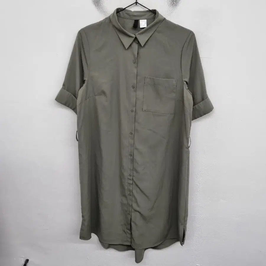 [여성55 size] H&M 모던 반팔 원피스