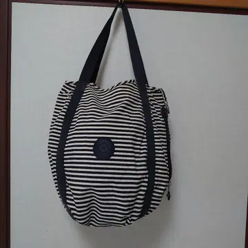 Kipling 보더 무늬 숄더백