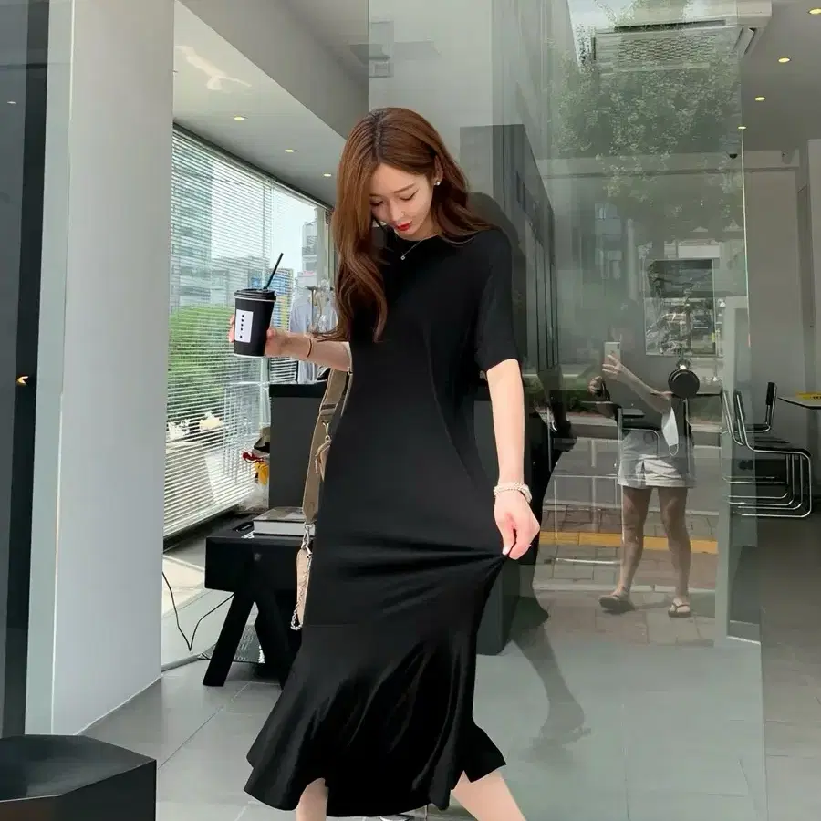 블랙 머메이드 반팔 원피스