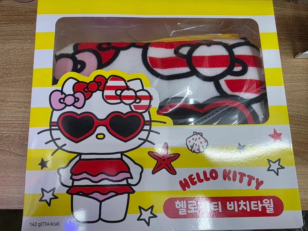 세븐일레븐 창립기념 헬로키티 비치타월