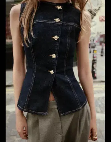 [완판템] ZARA Z1975 핏 데님 베스트 XS 사이즈 새상품 택 포함