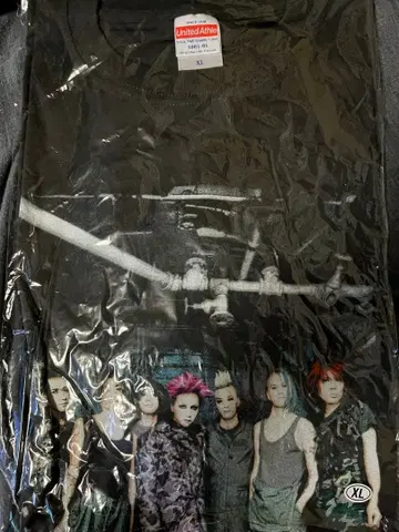 hide with spread beaver 티셔츠 XL 사이즈