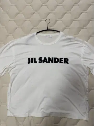 [ 새상품급 이중 옷깃 ] JIL SANDER 로고 T셔츠 화이트 S 사이즈