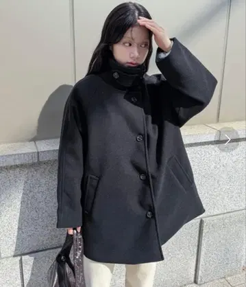 UNE MANSION 이너 퀼팅 패딩 하이넥 하프 코트