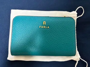 FURLA 이단 접이식 지갑