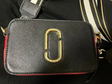MARC JACOBS 스냅샷 블랙 레드