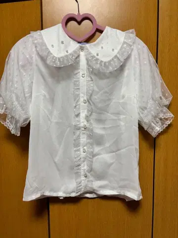 axes femme kawaii 블라우스