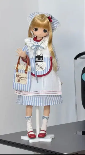 해외 딜러제 의류 아웃핏 퓨어니모