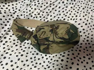 카모플라쥬 패턴 카모 패턴 스터드 숄더백 바디백
