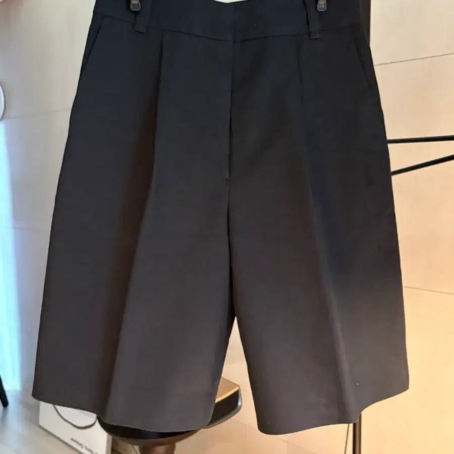 얼바닉 얼바닉30 urbanic30 SIMOND MID SHORT