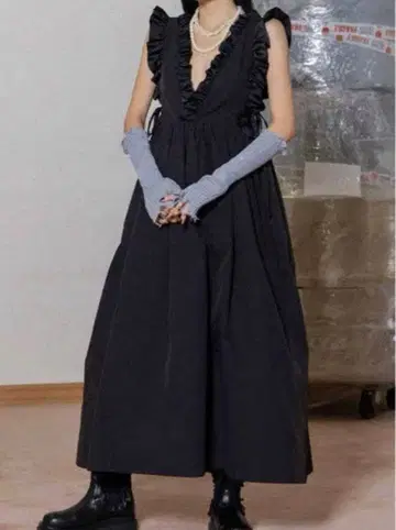 Bibiy. VIVIAN SKIRT 블랙 원피스 새상품급