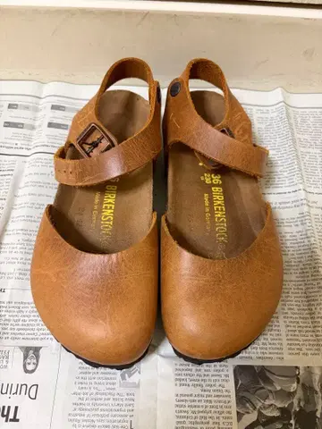 BIRKENSTOCK 샌들 브라운 36 가죽
