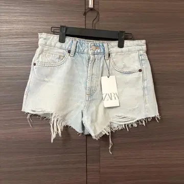 ZARA 미드라이즈 데님 숏팬츠 라이트 블루