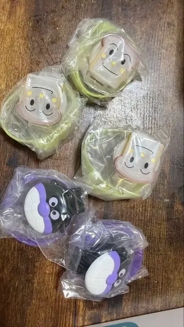 호빵맨 캡슐 토이 팔찌