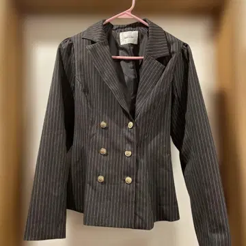 NICE CLAUP 스트라이프 테일러드 자켓