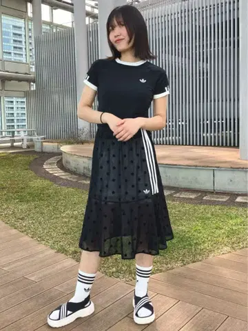 아디다스 더블 레이어 카리 T셔츠 M