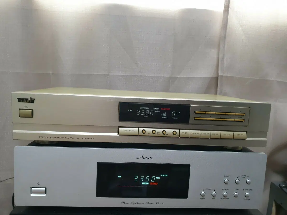 인켈 TX-8500 스테레오 디지털 튜너
