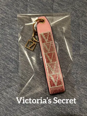 미사용에 가까운 새상품급 Victoria's Secret VS 반짝이는 큐빅