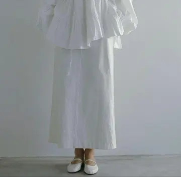 HER. 하 스커트