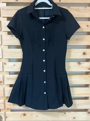 ZARA 반팔 미니 원피스 블랙 M 사이즈