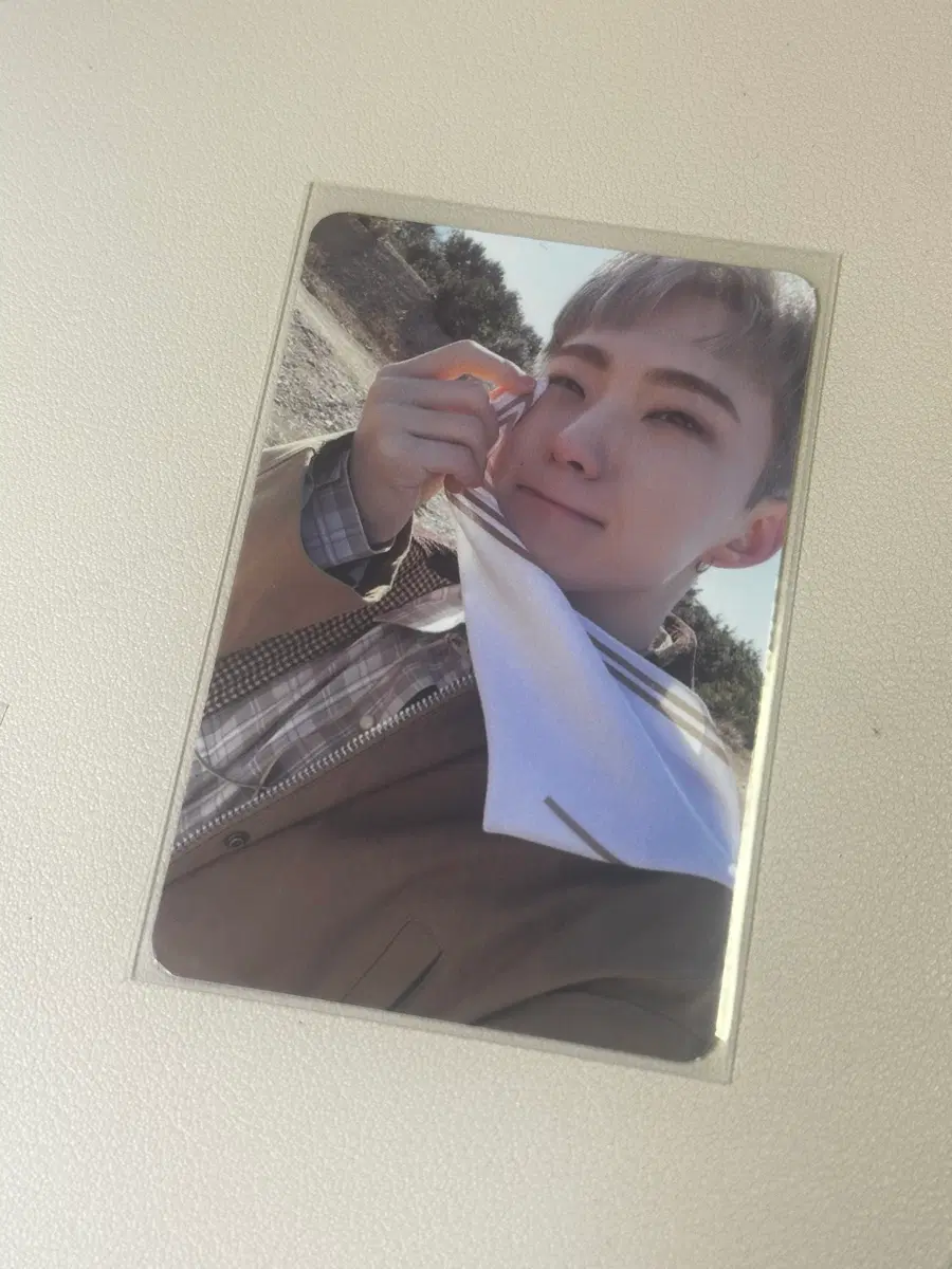 호시 눈쓱햄 페더썬