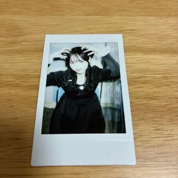 CUTIE STREET 마나베 나기사의 촬영 폴라로이드입니다.