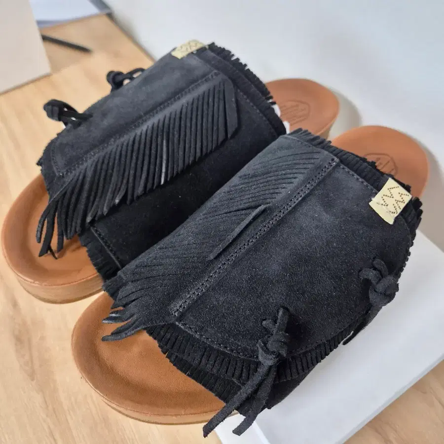 비즈빔 크리스토 샤먼 포크 블랙