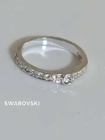 SWAROVSKI 스와로브스키 파베 반지