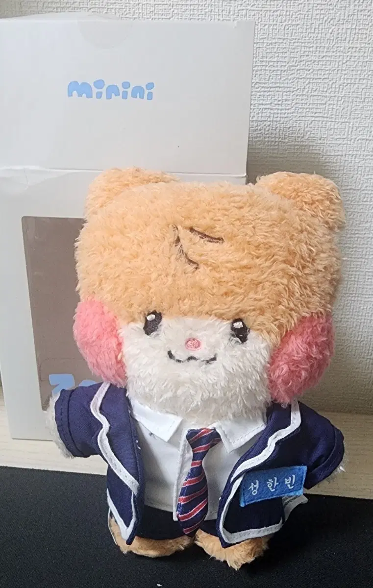 제로베이스원 성한빈교복비니니세트 양도해요