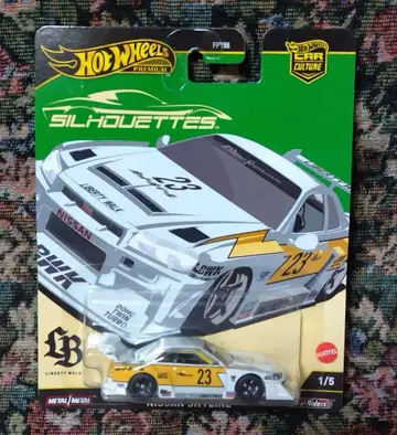 Hot Wheels LB-ER34 Skyline