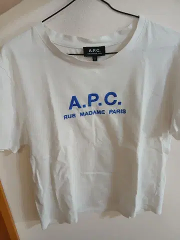 A.P.C. 로고 자수 T셔츠 화이트 S 사이즈