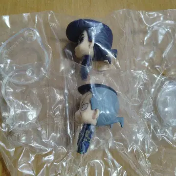죠죠 캡슐 피규어 컬렉션 히가시카타 죠스케 니지무라 오쿠야스