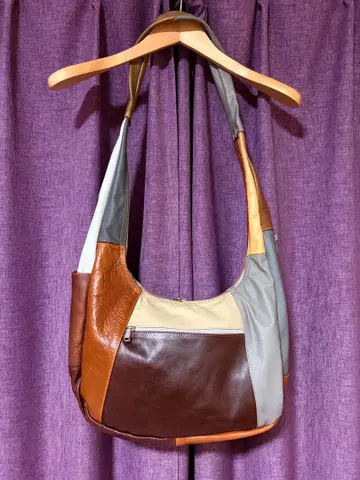 Vintage leather bag