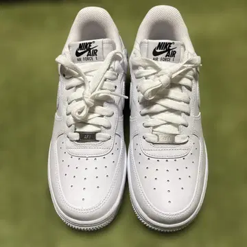 에어 포스 1 화이트 24cm