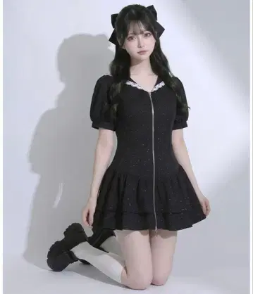 디어마이러브 프론트 지퍼 세일러 칼라 라메 맨투맨 미니 원피스