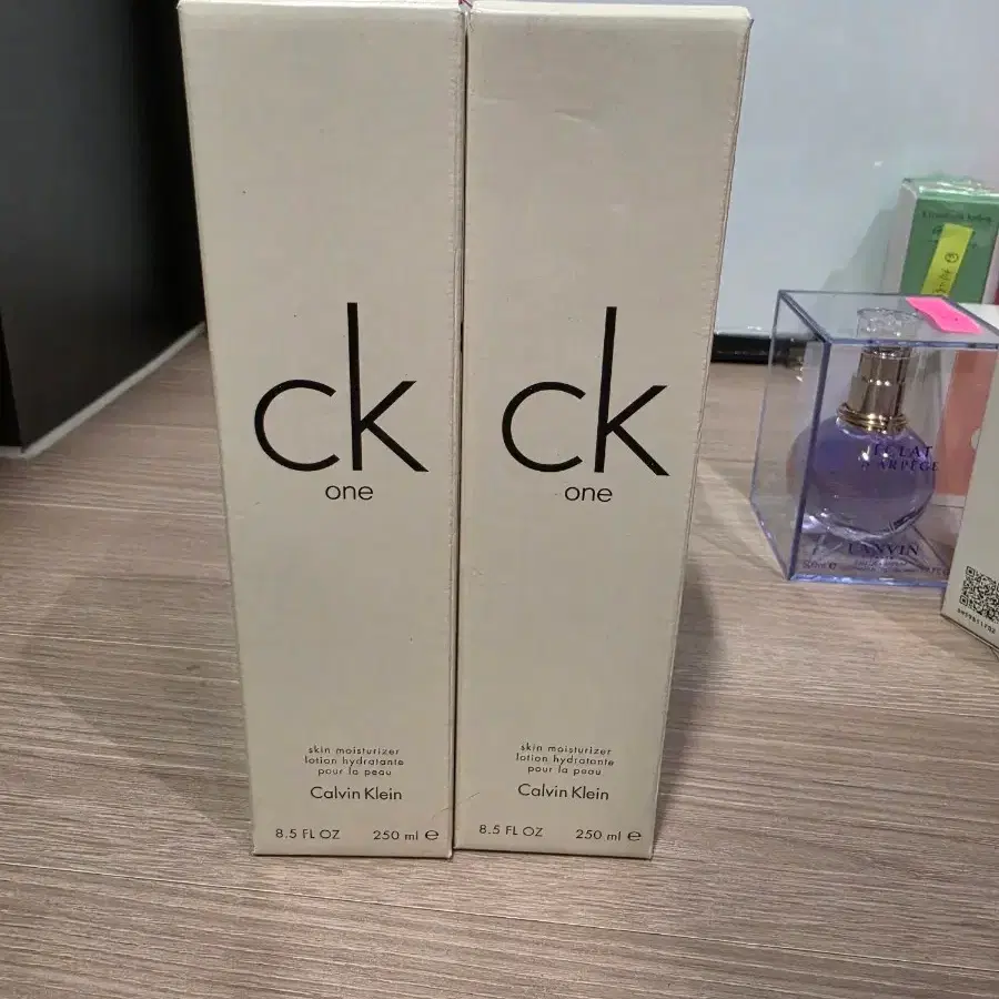 [판매완료]캘빈 ONE 스킨 모이스처라이저 로션 250ml