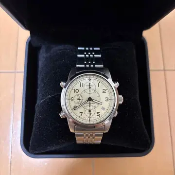 새상품급 작동품 남성용 손목시계 SEIKO SUS 세이코 크로노그래프 실버