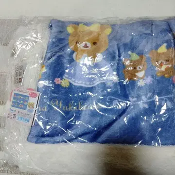 리락쿠마 동화 따뜻함 무릎 담요 미사용 새상품