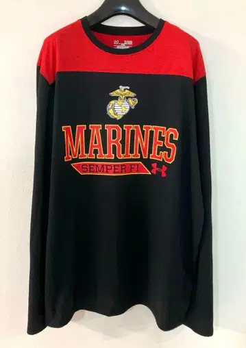 언더아머 USMC 마린 긴팔 티셔츠 블랙 x 레드