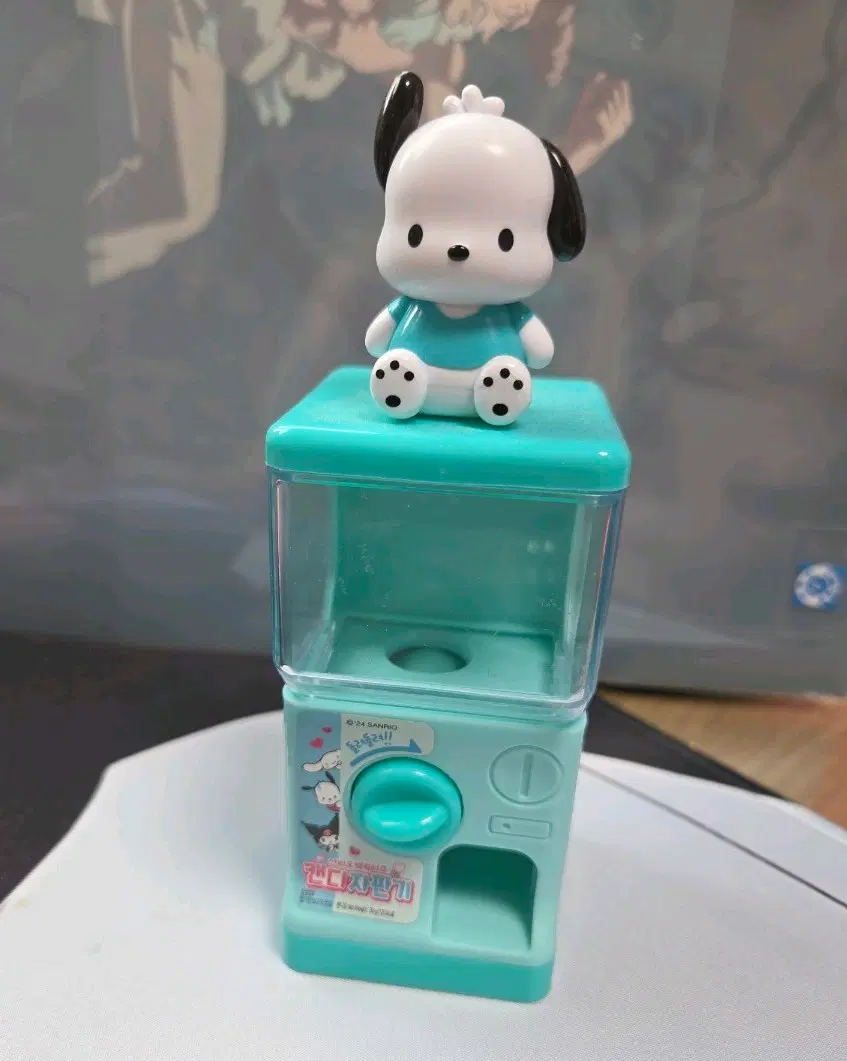 산리오 포차코 캔디자판기