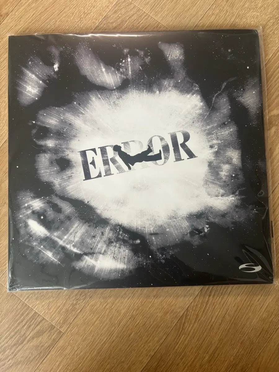 이찬혁 ERROR LP 미개봉반 팝니다