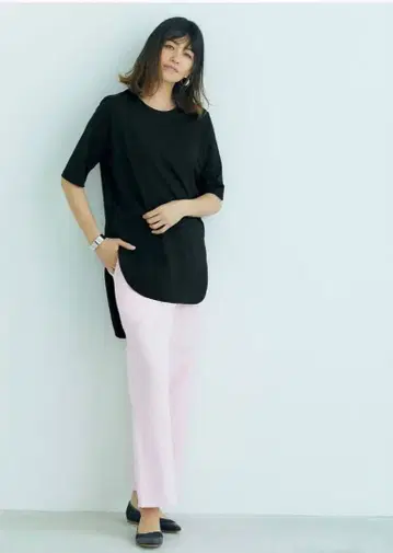 ATON 라운드 헴 티셔츠
