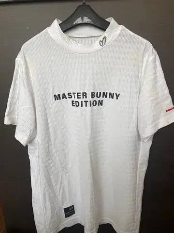 인기 MASTER BUNNY EDITION 하이넥 골프 셔츠 사이즈 6